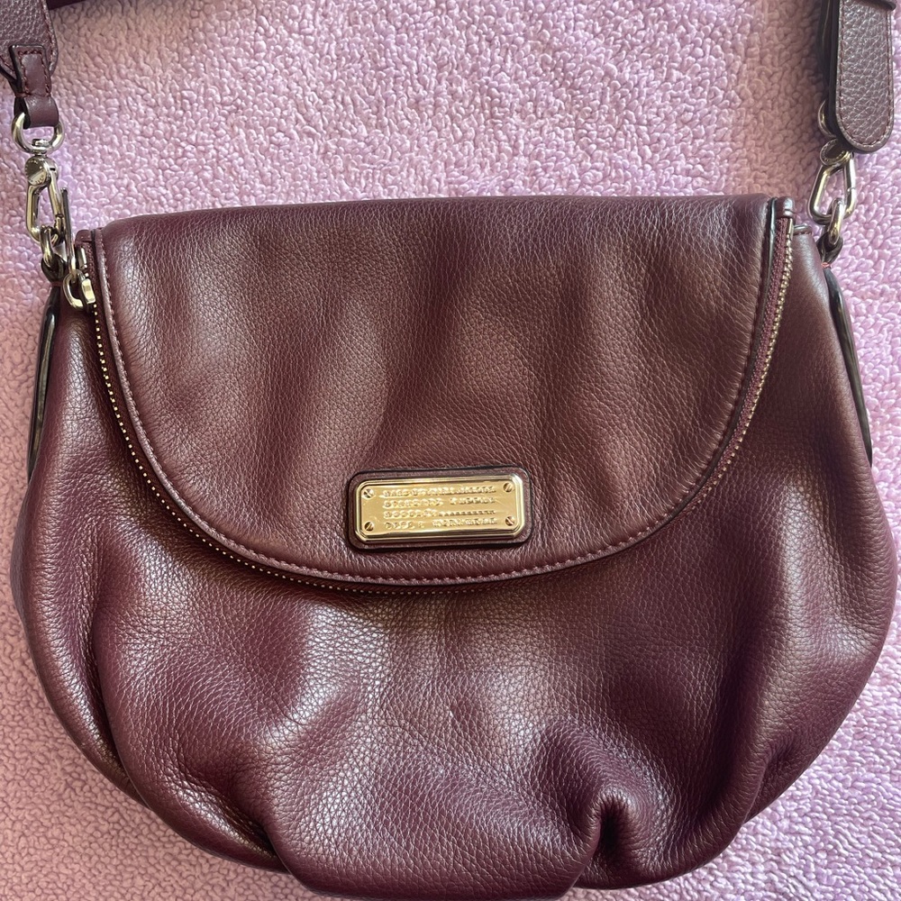 MARC JACOBS CROSSBODY BAG!